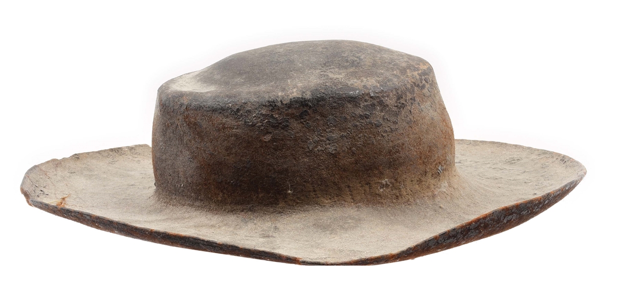 A SAILORS ROUND HAT, C. 1775-1835