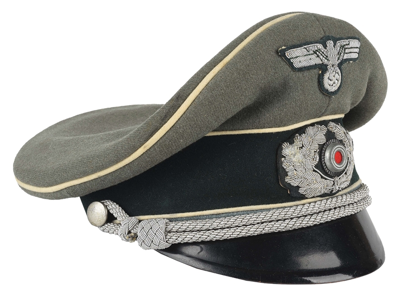 GERMAN WWII HEER INFANTRY OFFICER VISOR CAP.