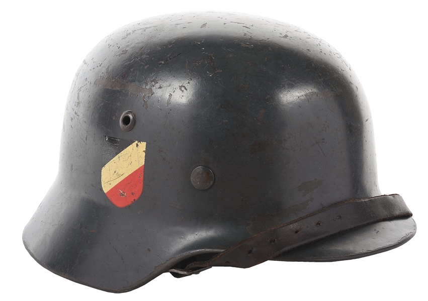 GERMAN WWII M35 LUFTWAFFE DOUBLE DECAL HELMET.