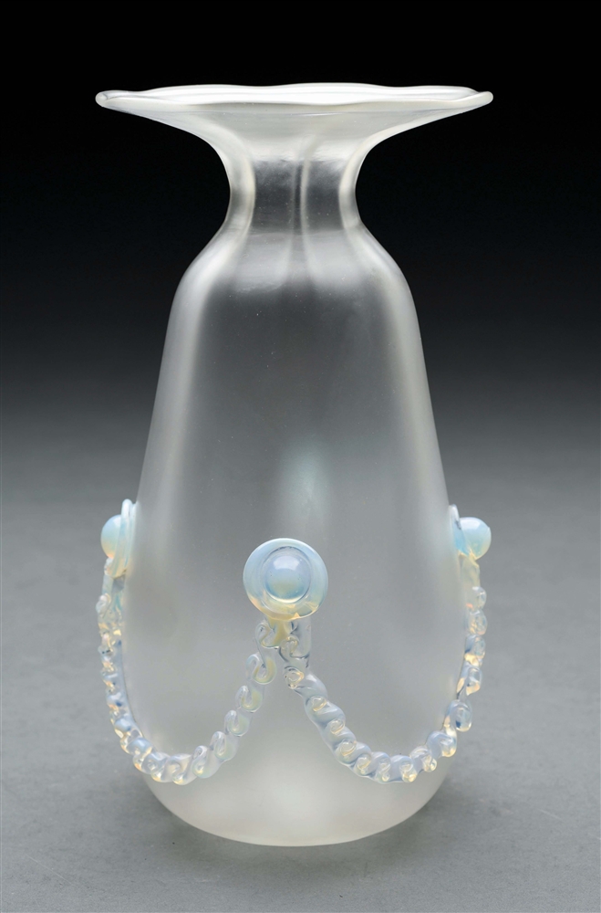 FROSTED ROPE VASE.