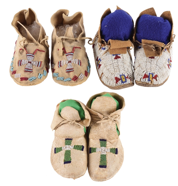 LOT OF 3: PAIRS OF BEADED CHILDS MOCCASINS.