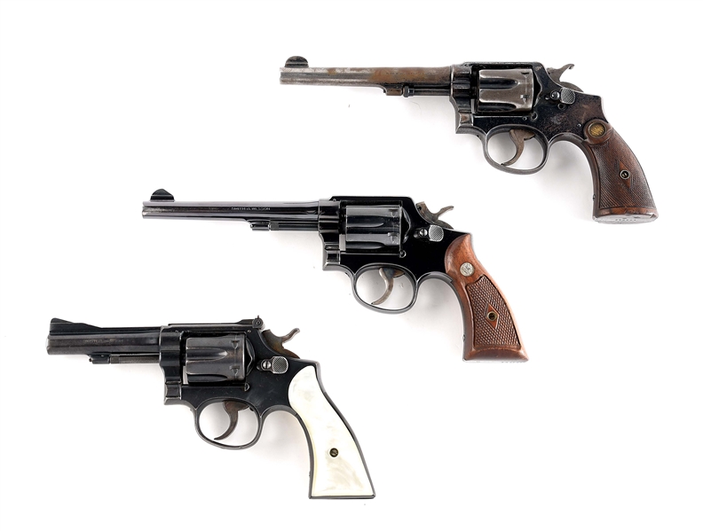 (C) LOT OF 3:  SMITH AND WESSON REVOLVERS.