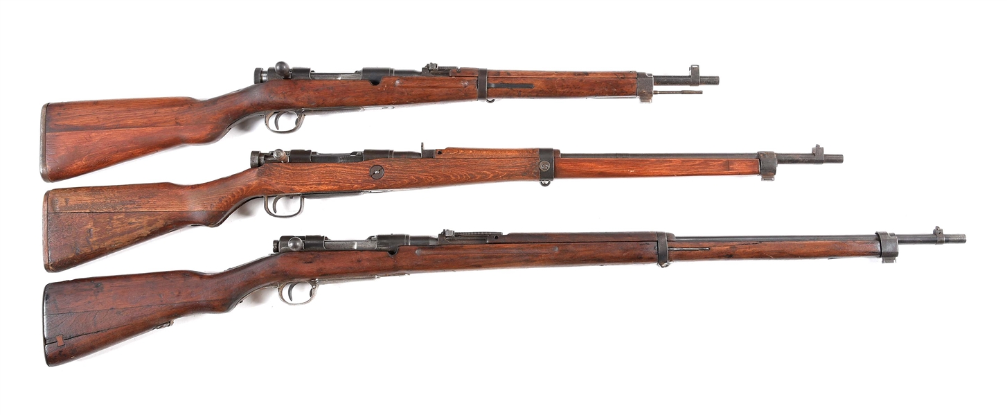 (C) LOT OF 3: JAPANESE TYPE 38 & TYPE 99 BOLT ACTION CARBINE & RIFLES.