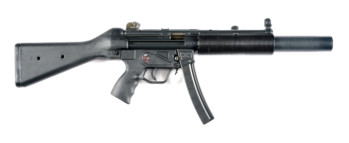 (N) H&K MP5SDA2 MACHINE GUN (PRE-86 DEALER SAMPLE) WITH MATCHING SERIAL H&K SUPPRESSOR (SUPPRESSOR).