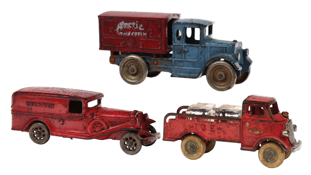 LOT OF 3: CAST-IRON AMERICAN MADE TOY VEHICLES.