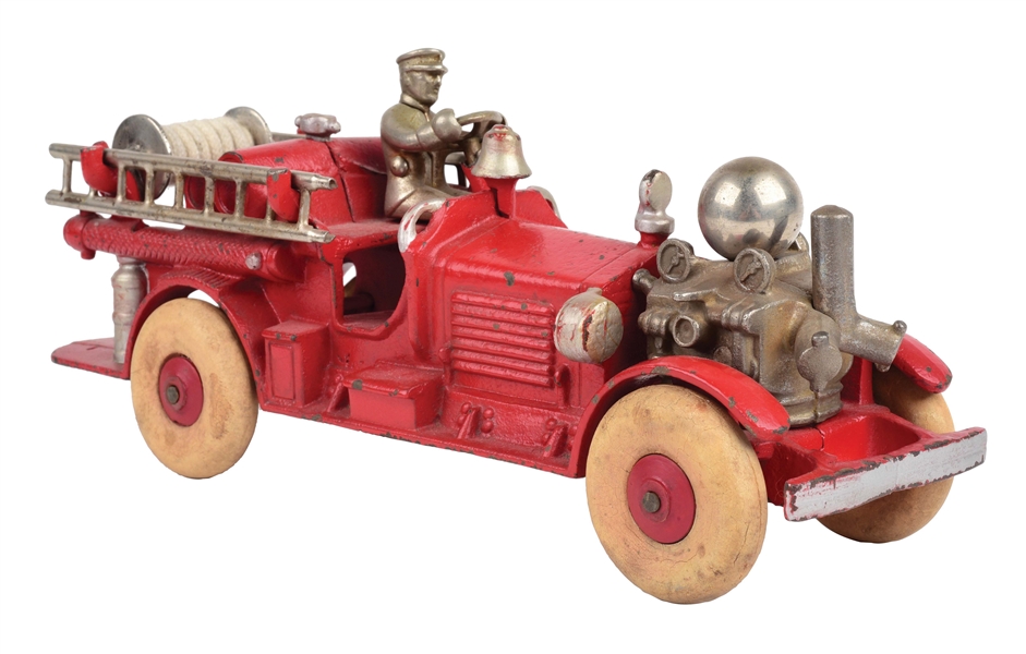 CAST-IRON HUBLEY LARGE SIZE AHERNS FOX FIRE ENGINE.