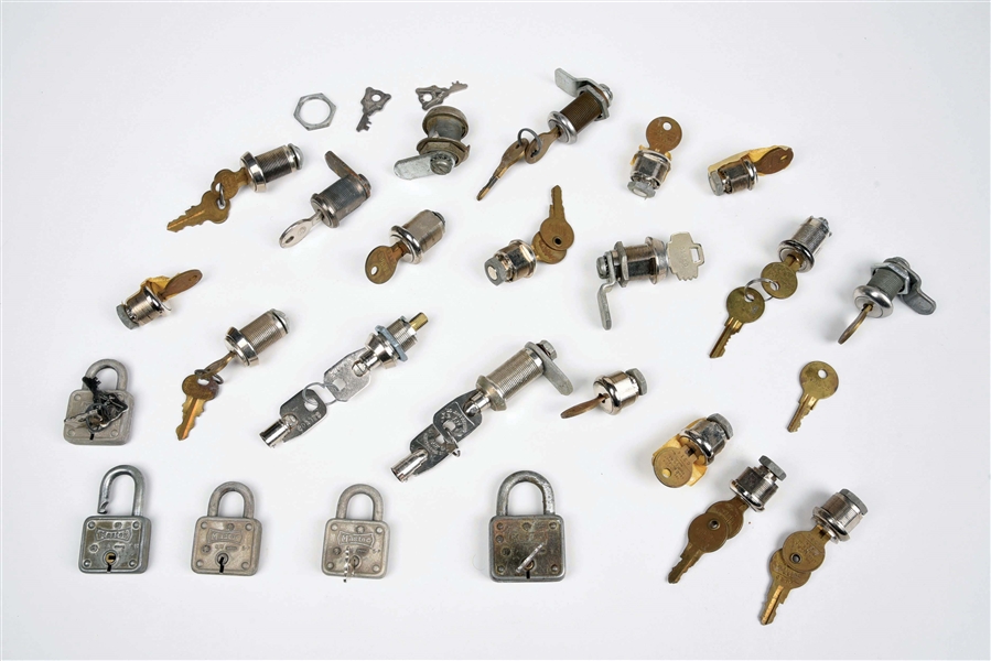 LOT OF COIN-OPERATED MACHINE LOCKS.