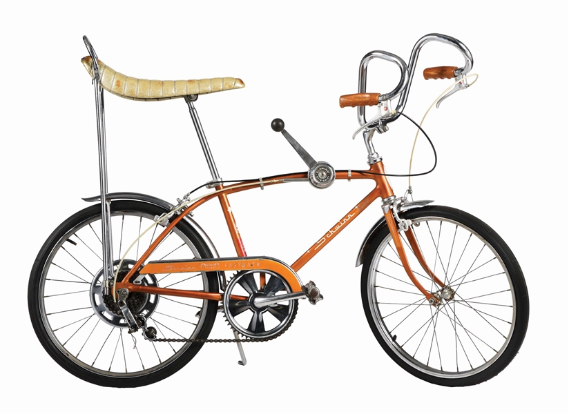 1967 SCHWINN COPPERTONE FASTBACK STING-RAY BICYCLE W/RAMS HORN HANDLEBARS.