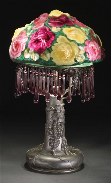 PAIRPOINT PUFFY ROSE BOUQUET LAMP.