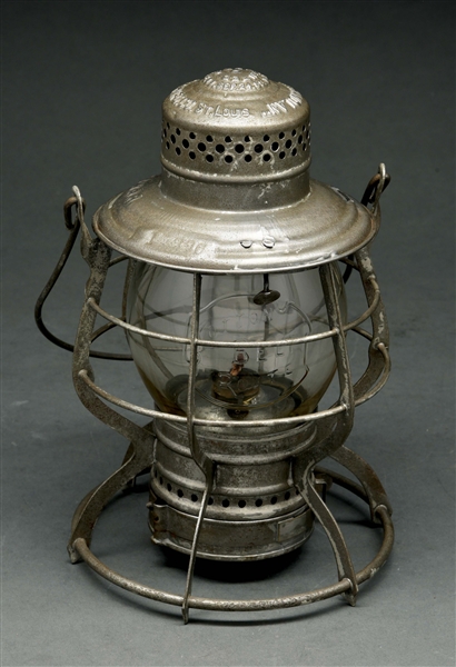 STL.S.W.R.R. "COTTON BELT" HANDLAN BUCK "THE HANDLAN" RAILROAD LANTERN WITH CAST LOGO GLOBE.