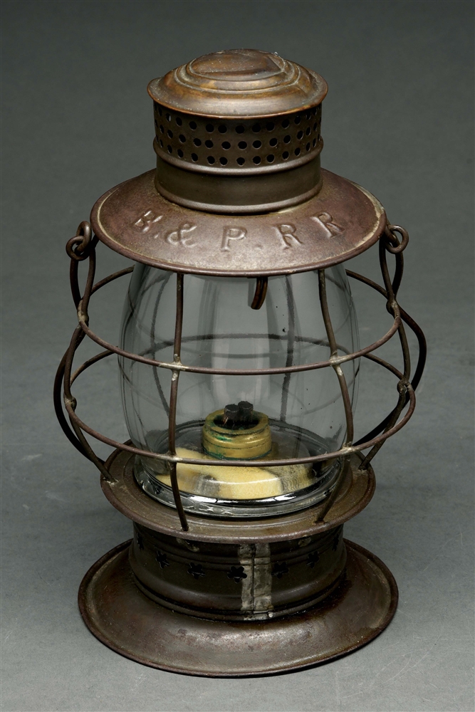 B&PRR BRASS TOP BELLBOTTOM RAILROAD LANTERN MADE BY THE NEW ENGLAND GLASS CO.