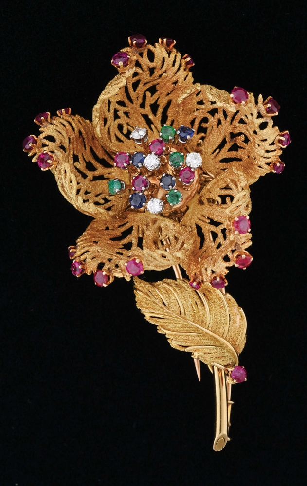 EXQUISITE 14K YELLOW GOLD BROOCH.