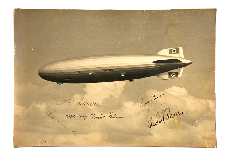 1930S HINDENBURG PHOTO SIGNED BY SHIPS CAPTAIN & CREW.