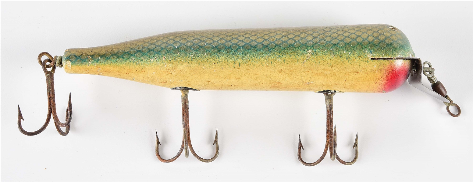 EXTREMELY RARE ADAMS STYLE FISHING LURE.
