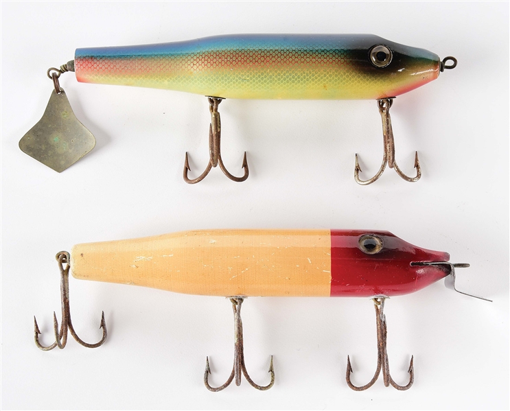LOT OF 2: LARGE LURES.