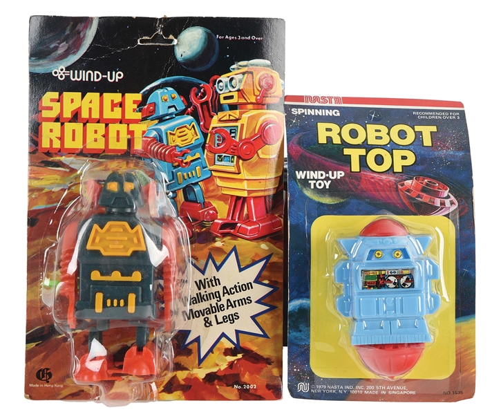 LOT OF 2: VERY RARE 1970S PLASTIC ROBOT TOYS.