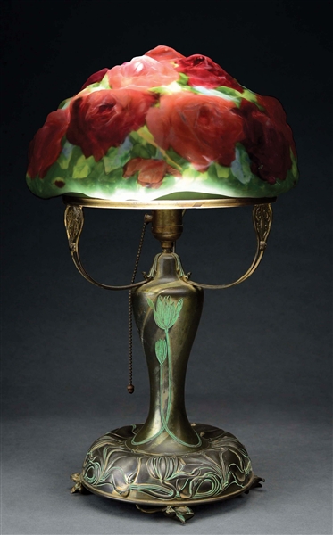 PAIRPOINT PUFFY ROSE LAMP.