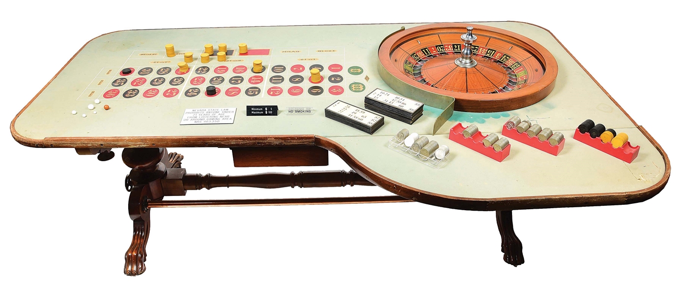 FULL SIZE ORIGINAL ROULETTE TABLEE. 