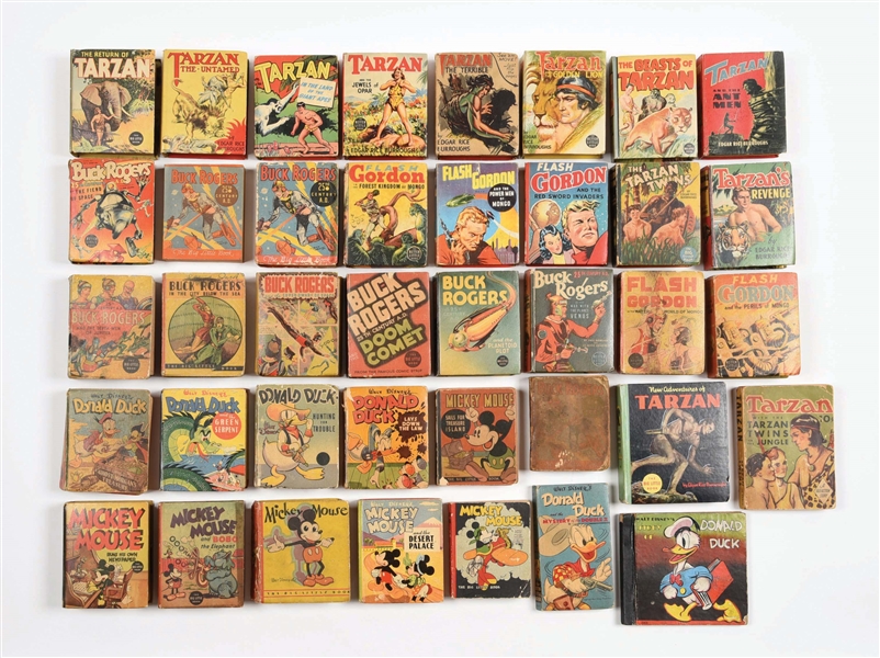 APPROXIMATELY 35 VARIOUS CHARACTER BIG LITTLE BOOKS.