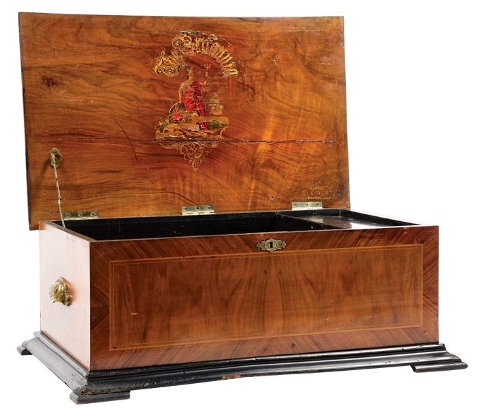 BRITANNIA BURL DUSC MUSIC BOX .