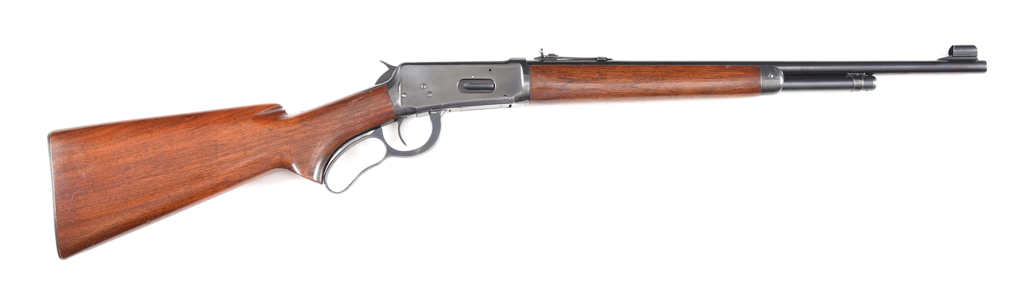 (C) WINCHESTER MODEL 64 LEVER ACTION CARBINE IN .25-35 WCF (1943-1948).