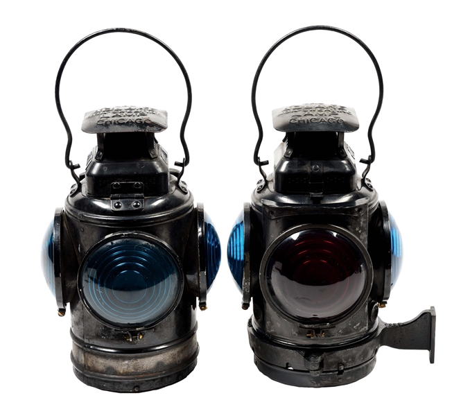 PAIR OF A&W NO. 7 OIL MARKER LAMPS.