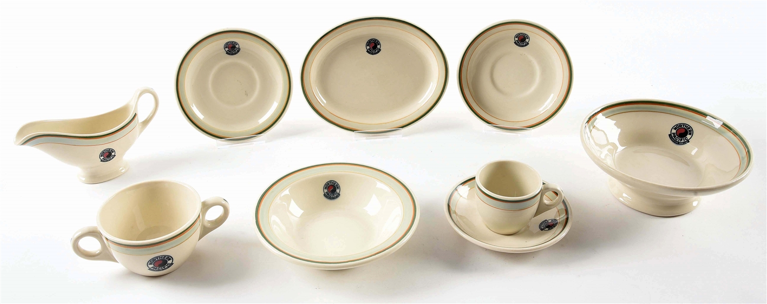 LOT OF NORTHERN PACIFIC "MONAD" DINING CAR CHINA BY SHENANGO.