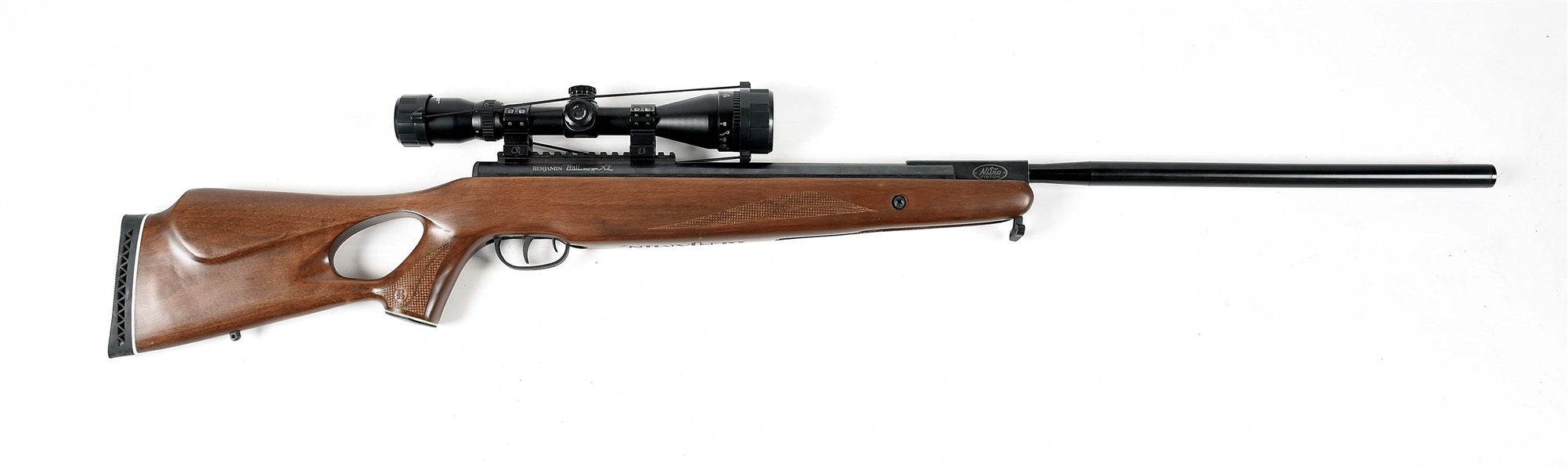 BENJAMIN TRAIL NP XL .177 AIR RIFLE WITH SCOPE.