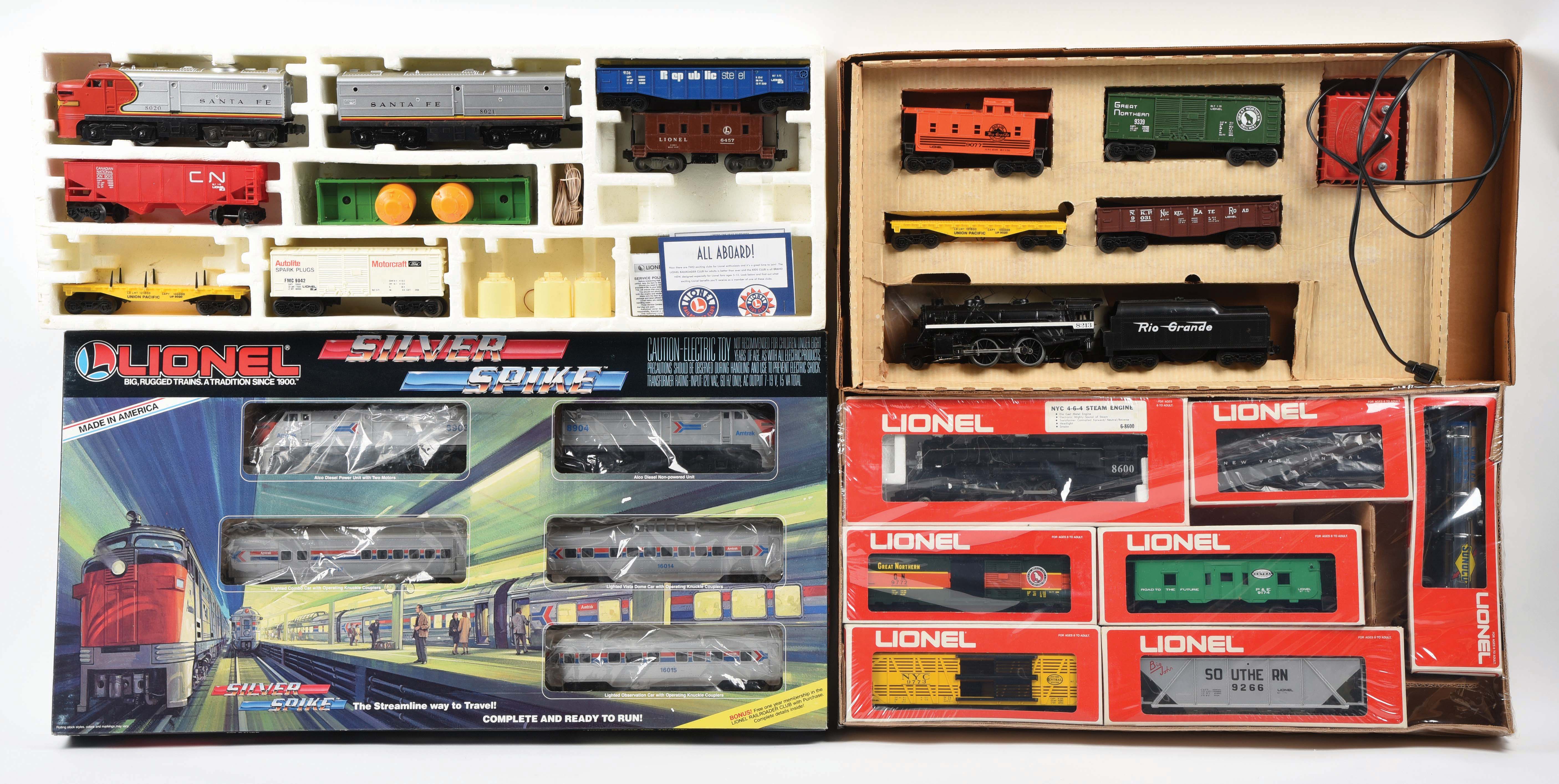 Lot Detail - LOT OF 4: LIONEL POST-1970 BOXES TRAIN SETS.