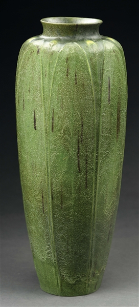 MONUMENTAL GRUEBY TWO-TONE VASE WITH BUDS.