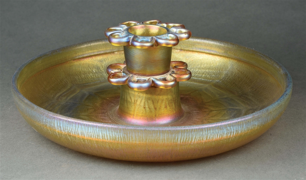 TIFFANY STUDIOS FAVRILE GLASS BOWL WITH FROG.
