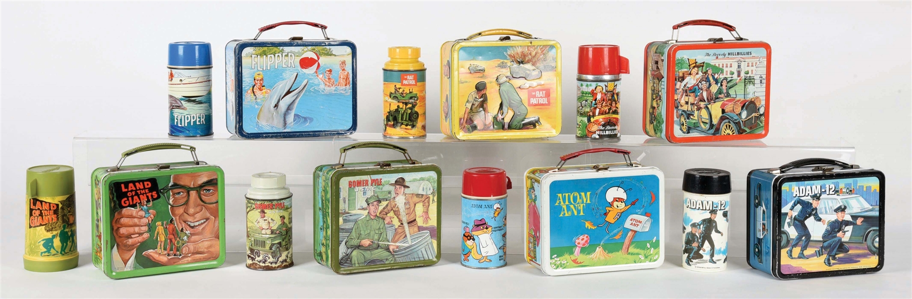 LOT OF 14: 7 VARIOUS VINTAGE TIN LITHO LUNCHBOXES WITH MATCHING THERMOSES.