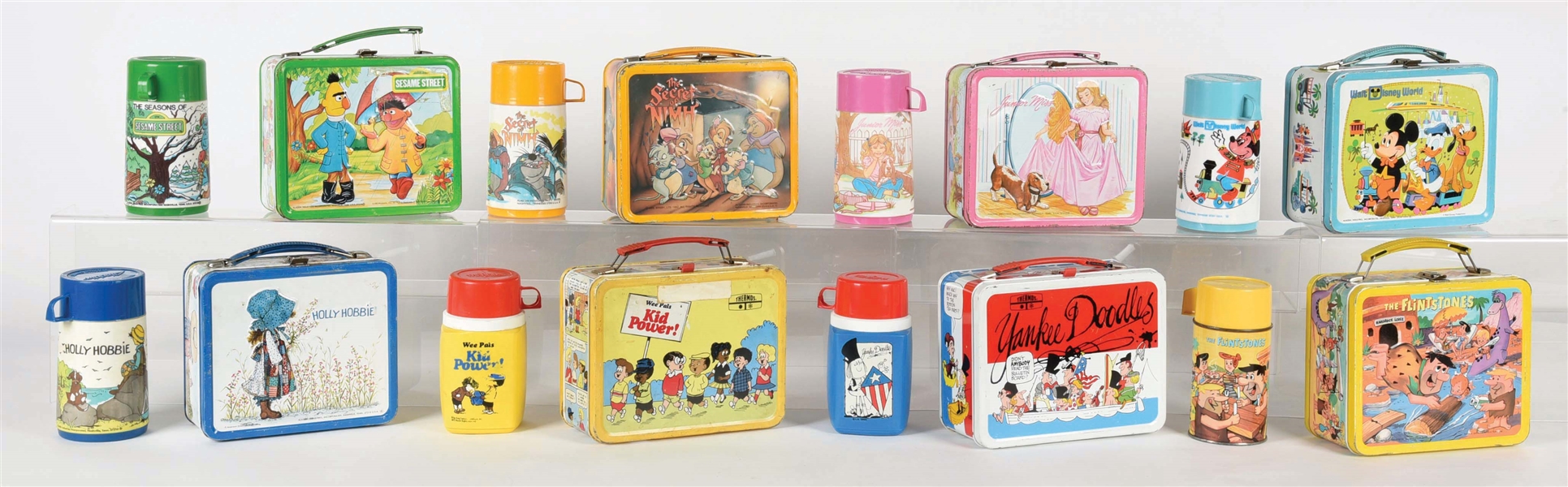 LOT OF 16: 8 VINTAGE TIN LITHO LUNCHBOXES WITH 8 MATCHING THERMOSES.