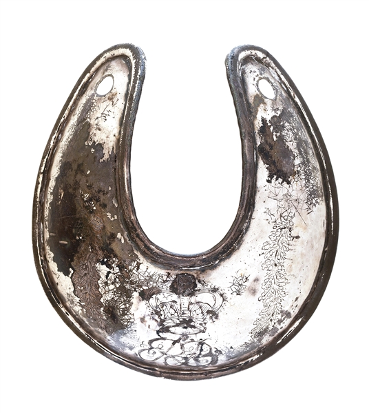 EARLY AMERICAN HALLMARKED SILVER PROVINCIAL REGIMENT GORGET.