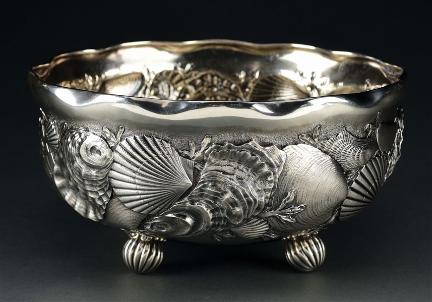 AN AMERICAN STERLING BOWL.