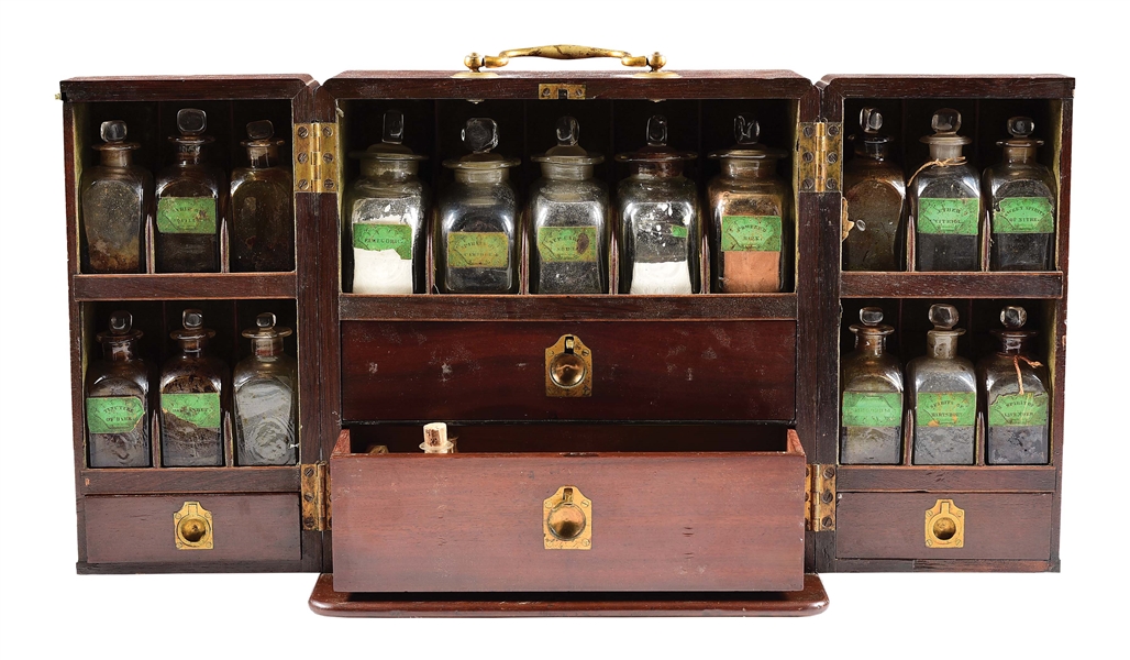 EARLY 19TH CENTURY MEDICAL CHEST OF THE SAME DESIGN USED AT SEA DURING THE AGE OF SAIL, WITH PERIOD DOCUMENTATION OF CONTENTS, LIKELY USED ON AN AMERICAN SHIP.