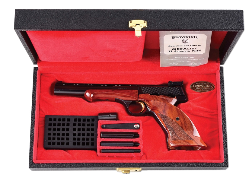 (C) EXCELLENT BROWNING MEDALIST .22 LR SEMI-AUTOMATIC PISTOL WITH FACTORY CASE & ACCESSORIES.