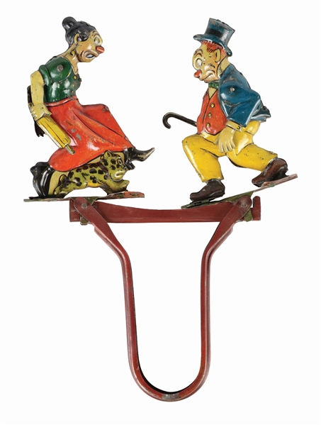 GERMAN NIFTY MAGGIE AND JIGGS TIN LITHO SQUEEZE FIGHTING TOY.