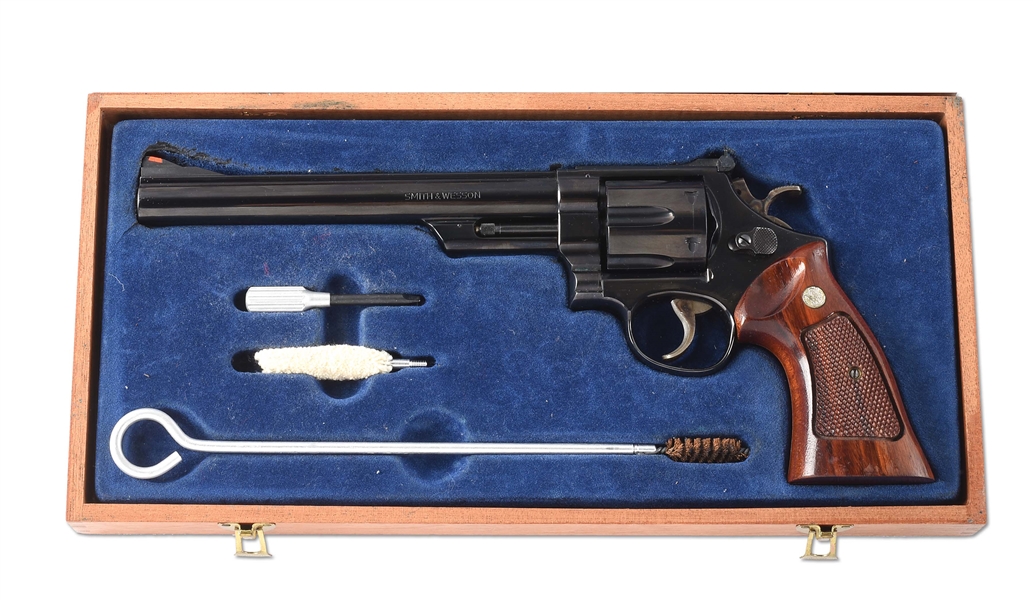 (M) SMITH & WESSON MODEL 29-2 .44 MAGNUM DOUBLE ACTION REVOLVER.