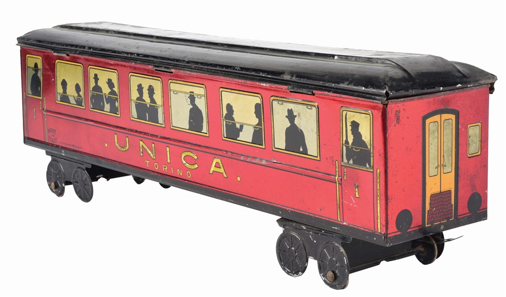 UNICA FIRST CLASS PASSENGER CARRIAGE BISCUIT TIN. 