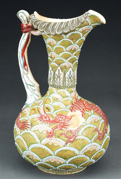 EARLY JAPANESE POTTERY VASE WITH RED DRAGON.