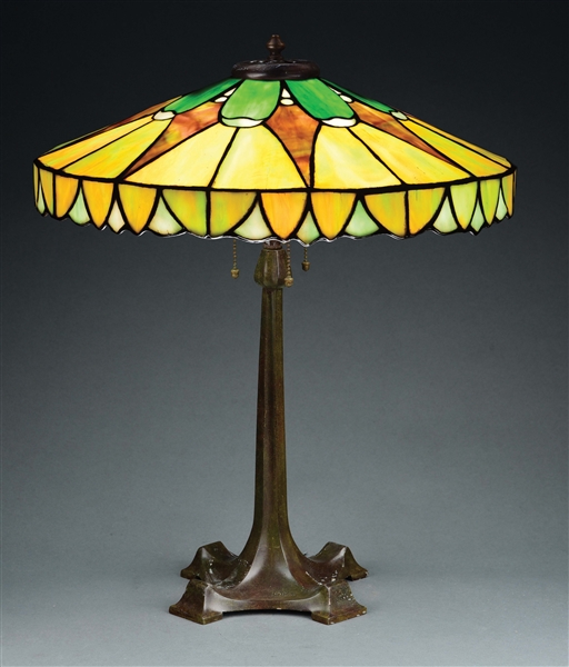 DUFFNER AND KIMBERLY LEADED GLASS LAMP.