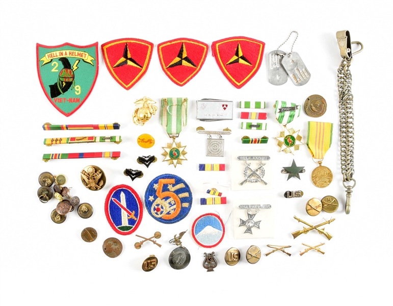 LOT OF US INSIGNIA FROM WWI-VIETNAM