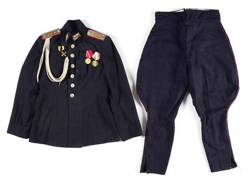 BULGARIAN WWII ARMY OFFICERS UNIFORM WITH MEDALS.