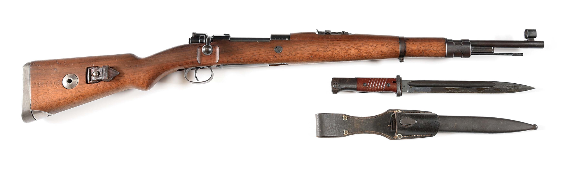 (C) MAUSER MODEL 33/40 BOLT ACTION RIFLE WITH BAYONET.