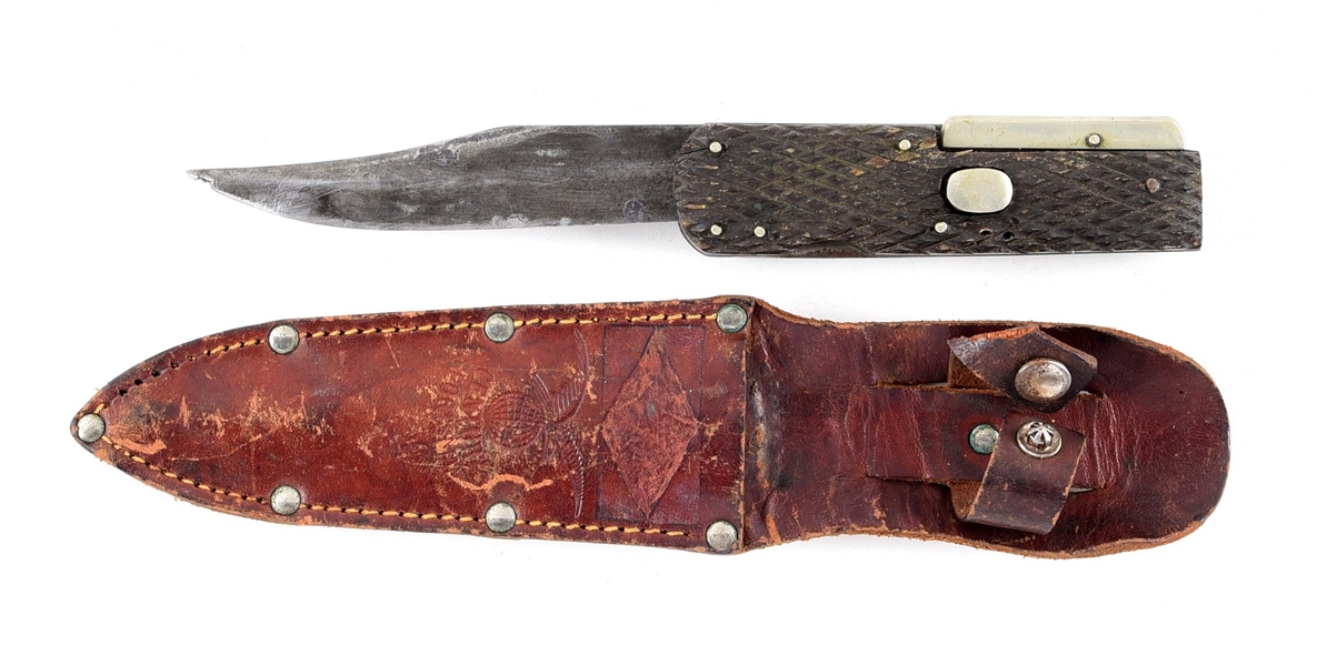EARLY FOLDING BOWIE KNIFE WITH LEATHER SCABBARD.
