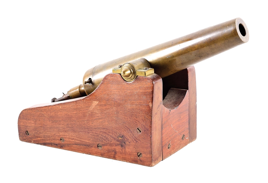 BREECHLOADING YACHT CANNON ON WOOD CARRIAGE.