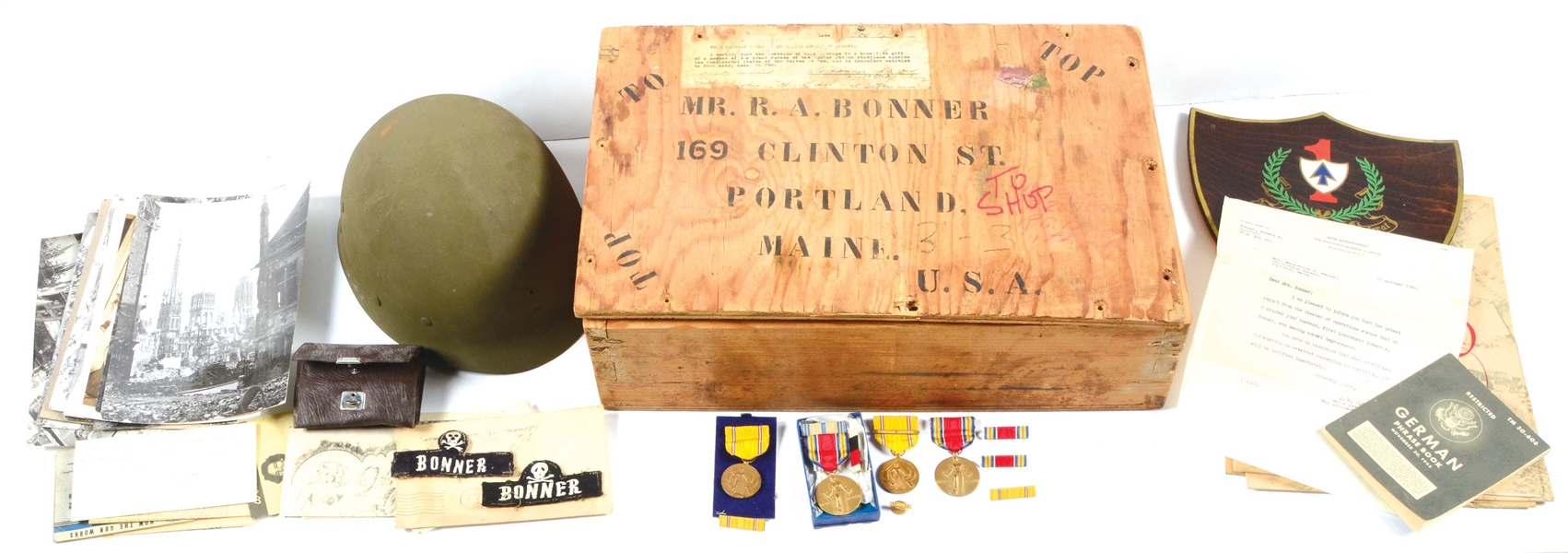 LOT OF US WWII EPHEMERA FROM LT. ROBERT A. BONNER, 1ST INFANTRY DIVISION, D-DAY VETERAN, AND SILVER STAR RECIPIENT.