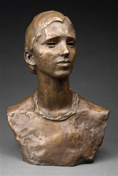 ENOCH HENRYK CLICENSTEIN (POLISH, 1870 - 1942). BRONZE BUST OF A YOUNG WOMAN.