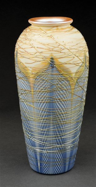 DURAND PULLED FEATHER AND THREADED VASE.